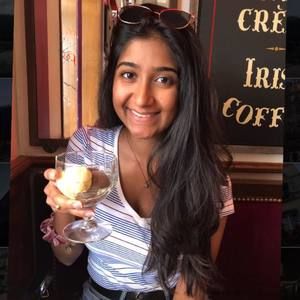 Meet your Posher, Sneha